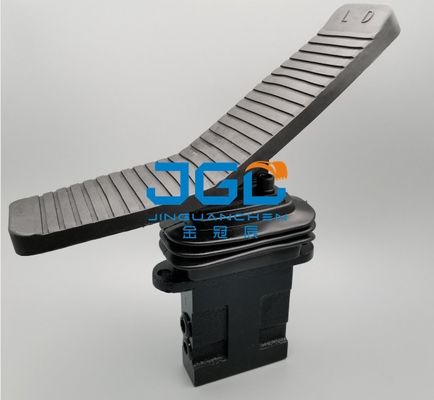 E70B E120B E200B E320B صمام دواسة القدم الهيدروليكية دواسة القدم التحكم مجموعة الفرامل صمام الطيار 206-3336