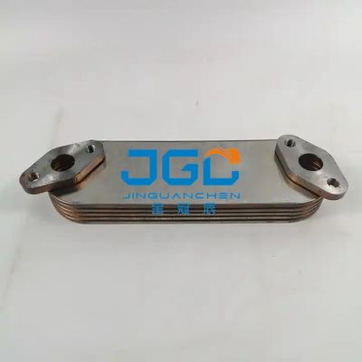 يدعم نظام التبريد المكون من Oil Core Cooler 6D34 شاحنة الديزل الاحتياطية ME033678