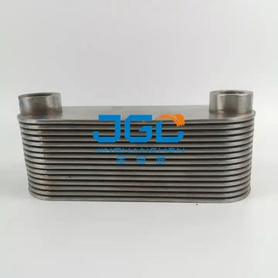 حفارة EC240 EC290 أجزاء المحرك مبرد الزيت VOE20450897 20715681 Core