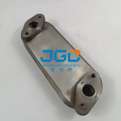 4D105 حفارة أجزاء محرك الديزل 6134-61-2113 600-651-1421 النفط برودة الأساسية