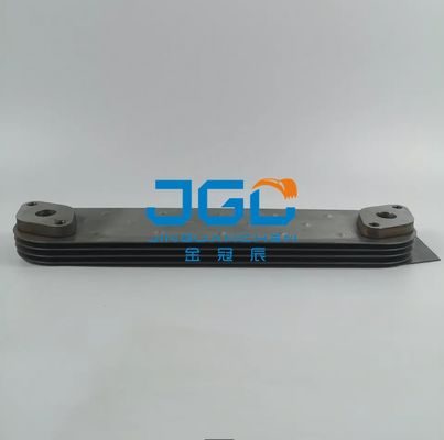 المبرد 8-97027982-0 8-94438354-1 محرك حفارة 4BD1 مبرد الزيت الأساسي