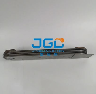 المبرد 8-97027982-0 8-94438354-1 محرك حفارة 4BD1 مبرد الزيت الأساسي