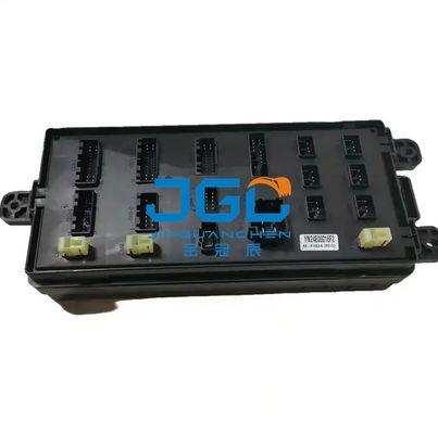 صندوق المصهرات SK350-8 مناسب لقطع غيار ماكينات البناء YN24E00016F2