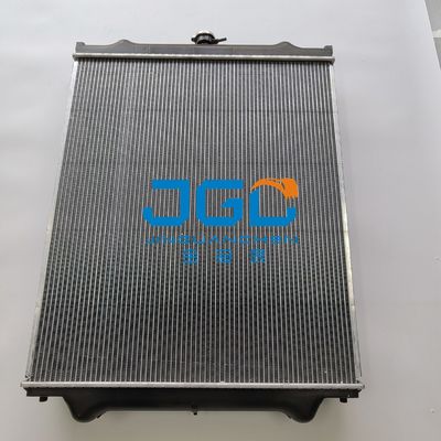 Ex120-6 Ex110-6 Ex130-6 الألومنيوم والبلاستيك المشعاع حفارة خزان 4448372 أجزاء المحرك