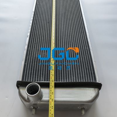 ملحقات حفارة EX200-3 ملحقات ماكينات هندسة المشعاع الخزان