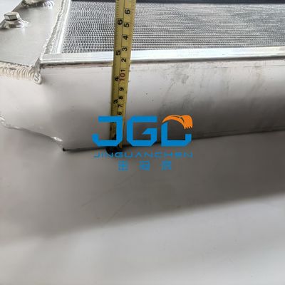 UH07-3 خزان المياه المبرد ملحقات حفارة ملحقات آلات البناء