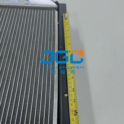 PC50UU PC40-7 خزان المياه المبرد 20T-03-71110 ملحقات حفارة