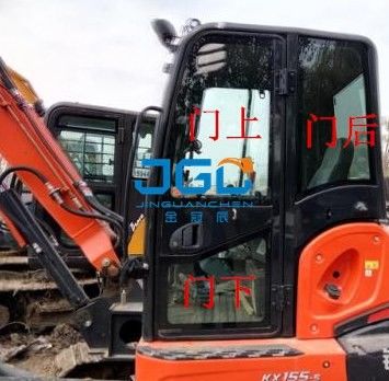 KX155-5 للحفارة الأمامية والزجاج الخلفي والأبواب والنوافذ اليمنى واليسرى