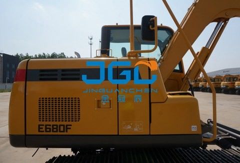 E680F 675F الحفرة أمامية و خلفية الزجاج الأمامي اليسار و اليمين زجاج النافذة
