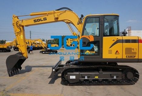 E680F 675F الحفرة أمامية و خلفية الزجاج الأمامي اليسار و اليمين زجاج النافذة