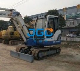ZE60E-1 80E-1 للحفارة أبواب أمامية وخلفية ويسارية ويمينية وزجاج أمامي علوي وسفلي