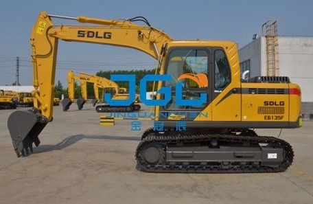 EC135 6150 125 حفارة أمامية وخلفية، أبواب يسار ويمين، زجاج أمامي علوي وسفلي