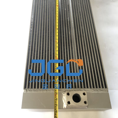 قطع غيار آلات البناء YC240-8 المبرد الهيدروليكي للزيت قطع غيار الحفر