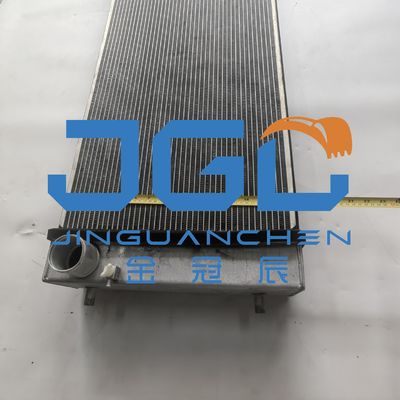ملحقات الحفر ZAX330-3 ZAX350-3 ZAX350-5G رادياتور خزان المياه 4649913 XB00001051 المحرك