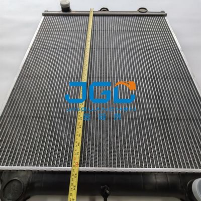 Ex120-6 Ex110-6 Ex130-6 ألومنيوم بلاستيكي رادياتور حفر خزان 4448372 قطع غيار المحرك