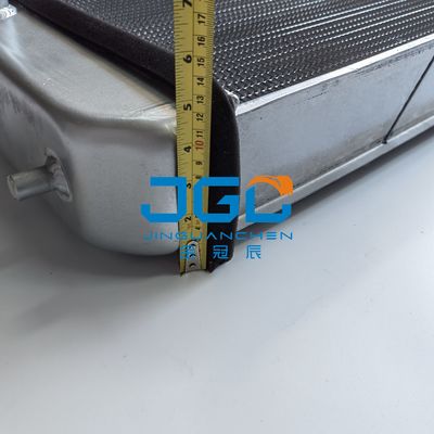 EX200-3 قطع غيار محرك الحفر رادياتور خزان المياه