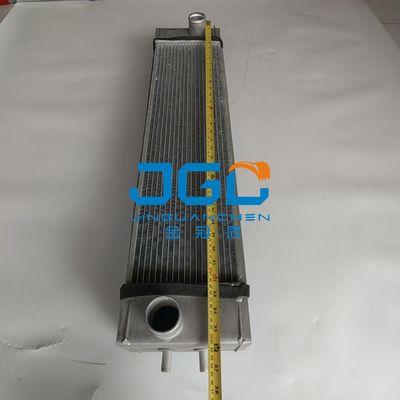 أجزاء ميكانيكية PC70-8 PC70 برودة خزان المياه 201-03-D1130 أجزاء الحفر