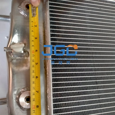 تبريد المياه EX120-3 EX120-2 حفرة رادياتور خزان المياه 4285626 4274494 4682423 4655044 4477939