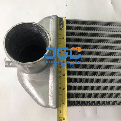 ZAX200-3 ZAX200-5G المبردة بينها هيتاشي حفرة شحن المبرد الهوائي 4650354
