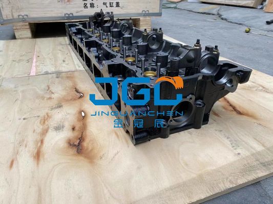 قطاعات محرك الحفر الديزل 4HK1 6hk1 رأس الاسطوانة Assy 4HK1 رأس الاسطوانة التجميع 8980083636