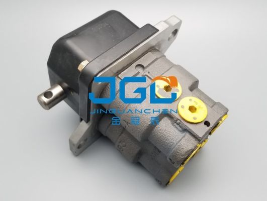 الصمام الأصلي EX200-5 EX200-3 EX300-3 EX300-5 EX400-3 EX400-5 صمام الدواسة 1024384 للحفرة هيتاشي الهيدروليكية الغيار