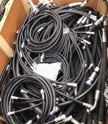 أنابيب الهيدروليكية / أنابيب الطيار لأجزاء احتياطية حفر السيارات بأكملها 347687695786 SY225/245/335/365/485