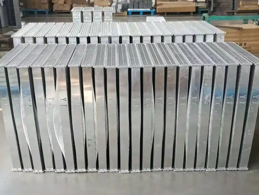 رادياتور للحفرة ZAX200-6 مواد الألومنيوم للتطبيقات الهندسية