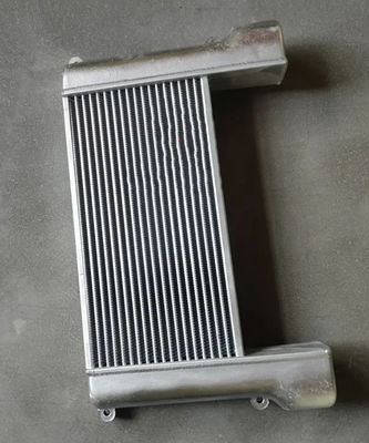 ZAX120-6 ZAX120 ZAX110 ZAX130 ZAX135 حفرة شحن مبرد الهواء المبرد