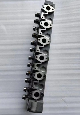 رأس الاسطوانة Volvo D6E VOE20855301 VOE20941118 مناسبة لـ EC160C EC180C EC210B