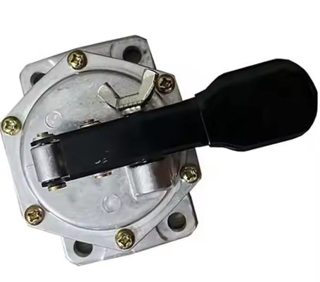 6745-11-3102 6745-11-3100 حفر PC300-8 حقن 6D114E-3 حقن وقود المحرك