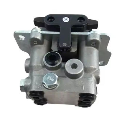 PC200-6 PC400-6 PC450LC-6 PC60-7 PC70-7 PC100-6 PC120-6 صمام محرك الحفر 702-16-01430